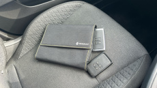 Renault Clio 1.0 TCe 100 Iconic 5dr Petrol Hatchback